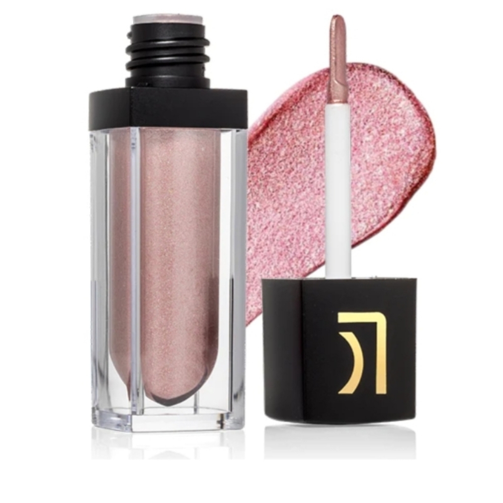 LUCKY CHICK LIQUID EYESHADOW IN ROSE QUARTZ, NWT